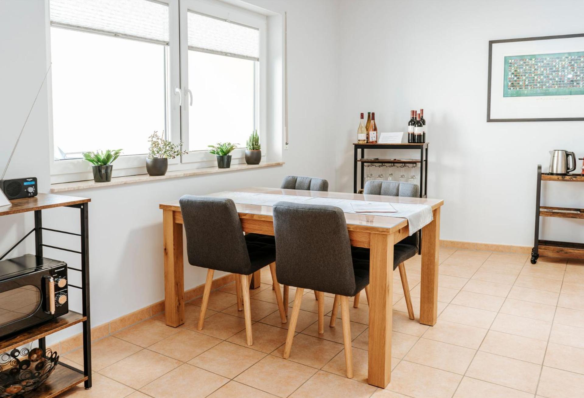 Weingut Eduard Kroth Briedel Extérieur photo